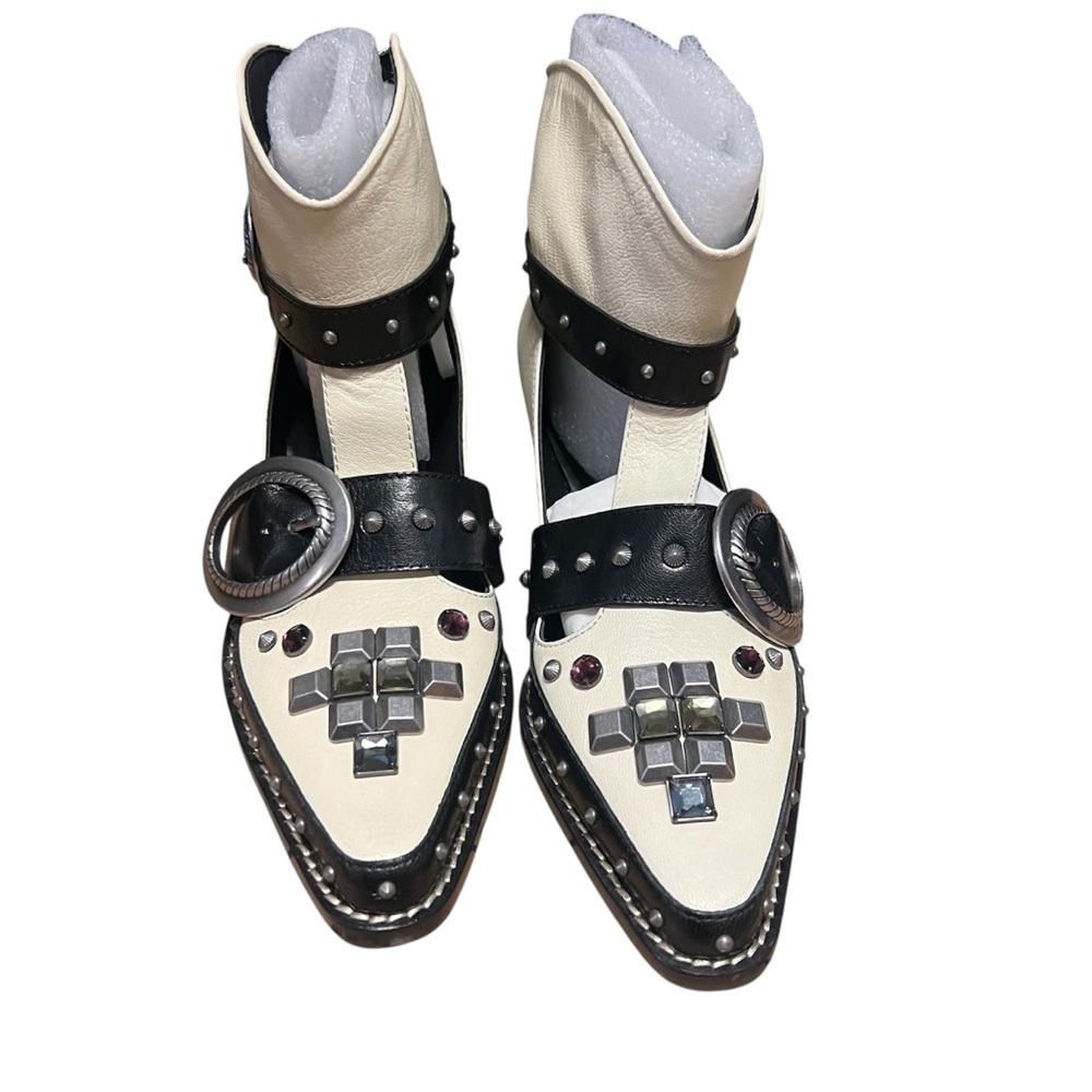 Coach Cut Out Western Creeper Bootie Size 5